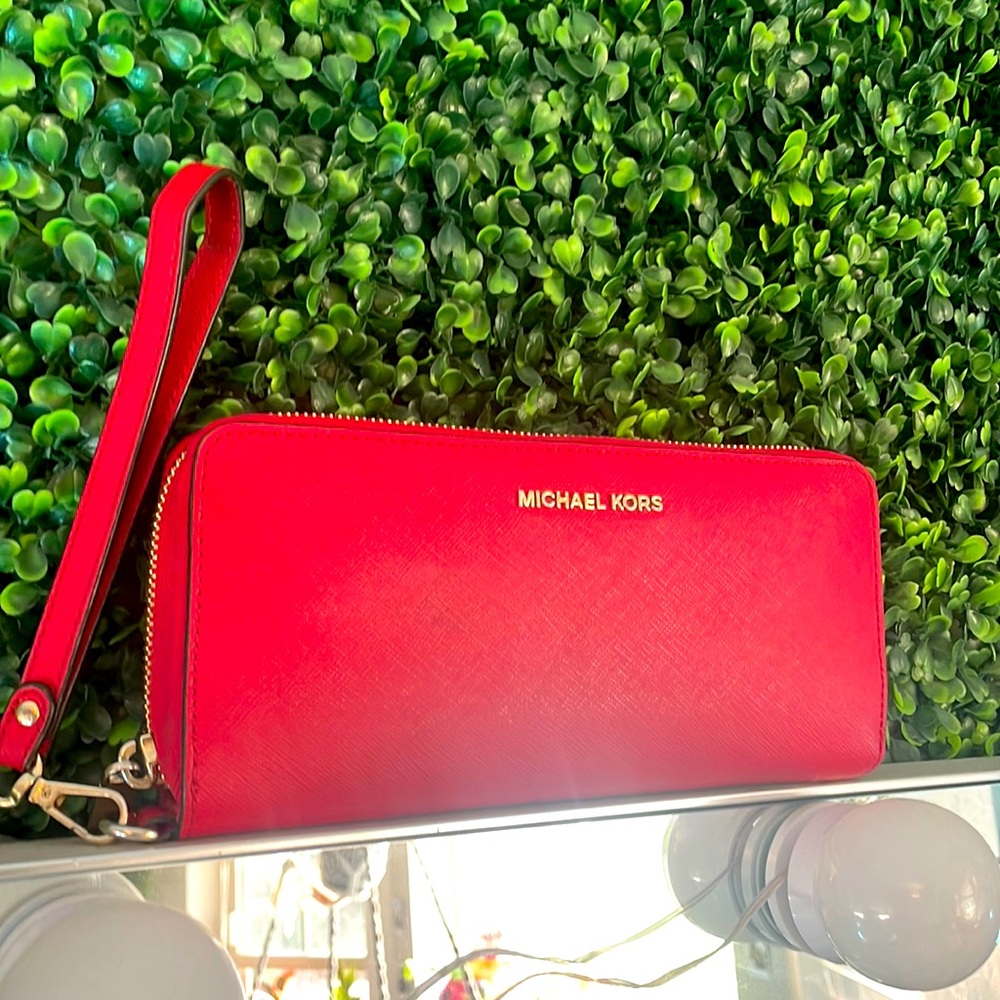 MICHAEL KORS RED WALLET